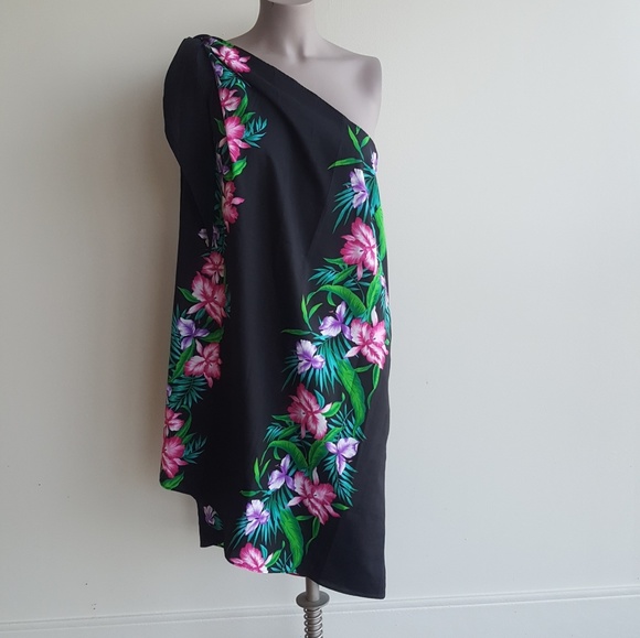 Vintage Other - Vintage Sarong